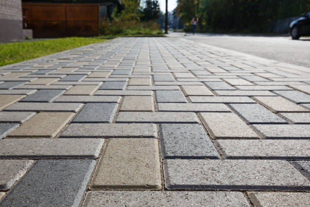 Best Custom Driveway Design and Paving in Groesbeck, TX