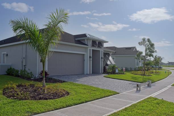 Best Driveway Borders and Edging Pavers in Groesbeck, TX